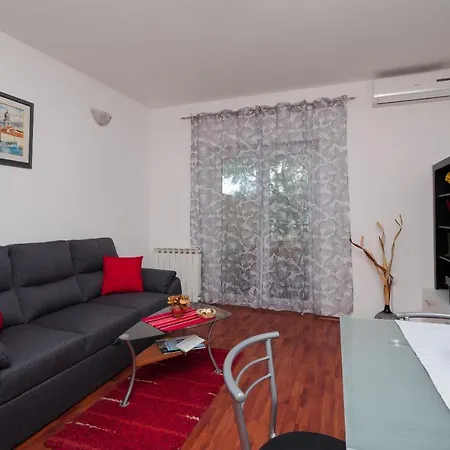 Apartments Miljenko Punat Exterior foto