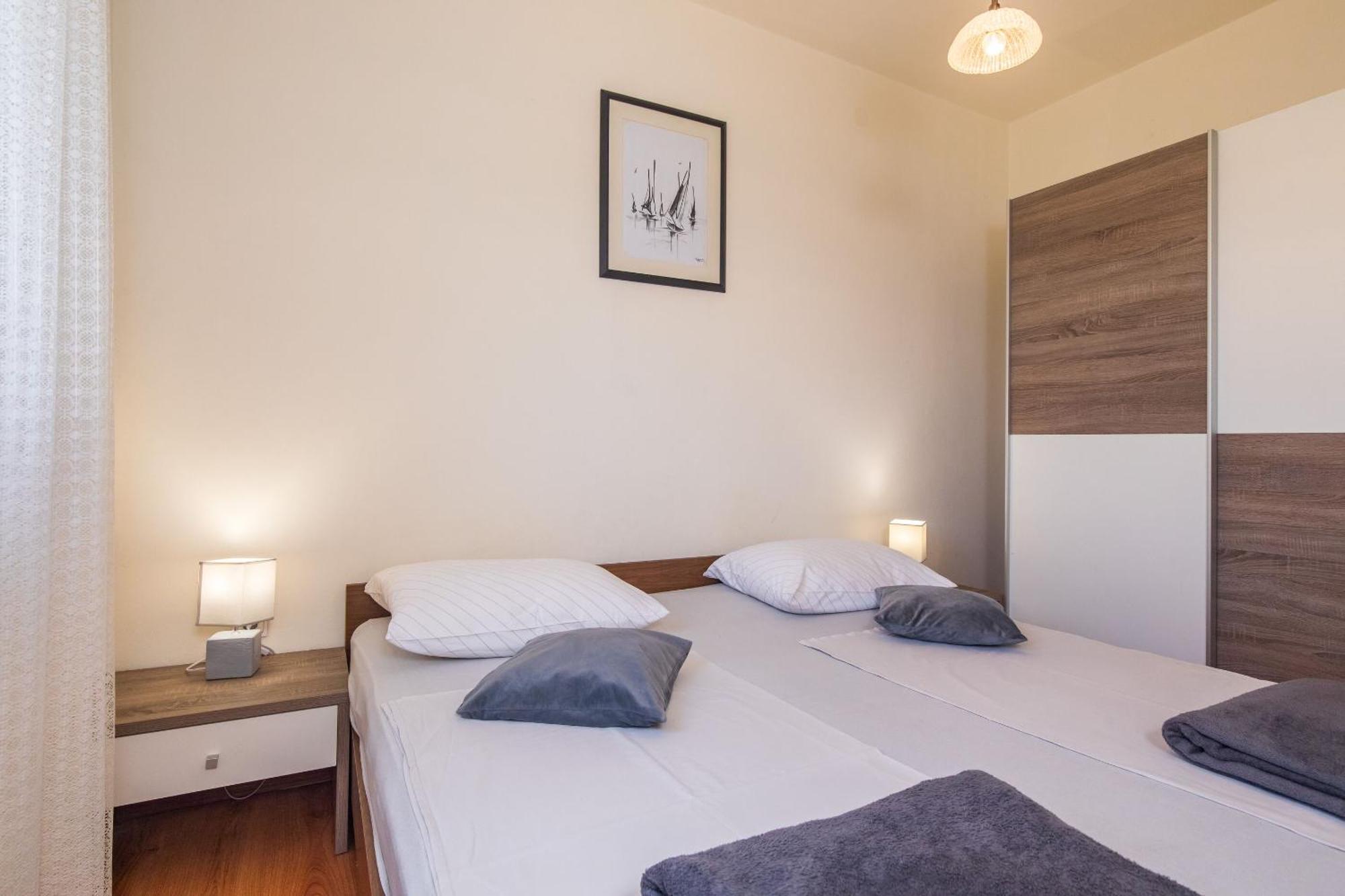 Apartment Miljenko *
