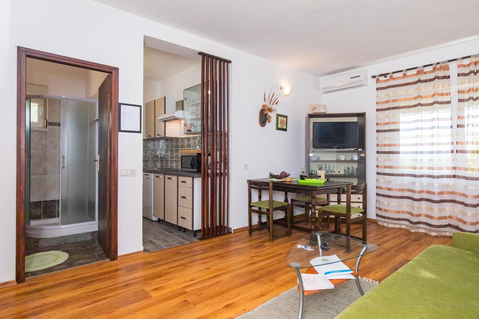 Apartment Miljenko Punat