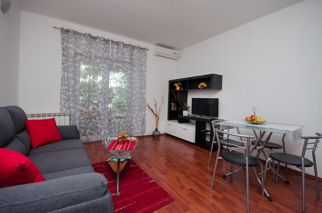 Apartment Miljenko *